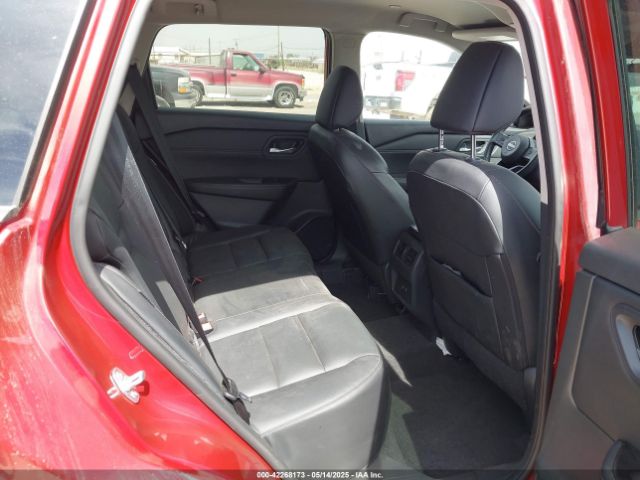 5N1BT3CA9RC676511 Nissan Rogue Sl Fwd