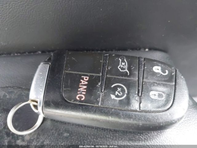 1C4RJFBG9EC567816 Jeep Grand Cherokee Limited