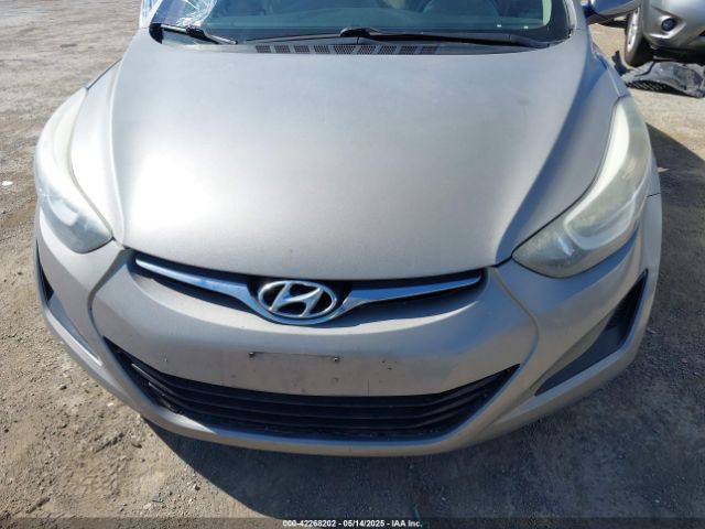5NPDH4AE8FH548965 Hyundai ELANTRA SE
