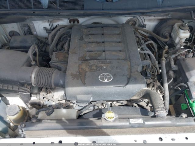 5TFUW5F18EX408788 Toyota Tundra Sr5 5.7l V8