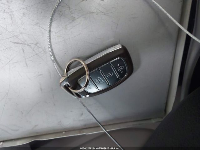 KM8J3CA27GU042144 Hyundai Tucson Sport