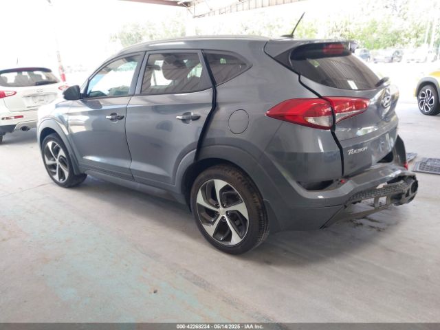 KM8J3CA27GU042144 Hyundai Tucson Sport