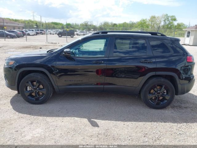 1C4PJMLX3KD382922 Jeep Cherokee Altitude 4x4