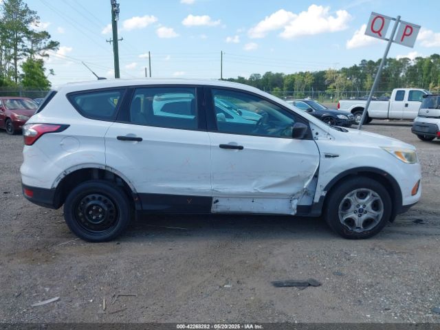 1FMCU0F77HUE98557 Ford ESCAPE S