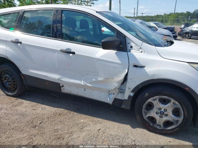 1FMCU0F77HUE98557 Ford ESCAPE S