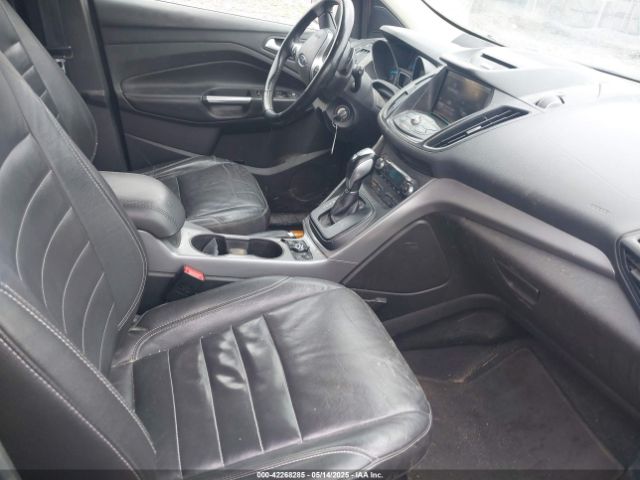 1FMCU9G97FUC16600 Ford ESCAPE SE