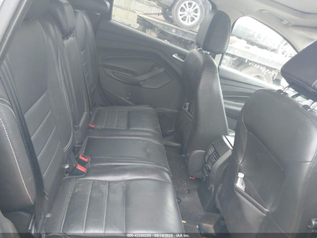 1FMCU9G97FUC16600 Ford ESCAPE SE
