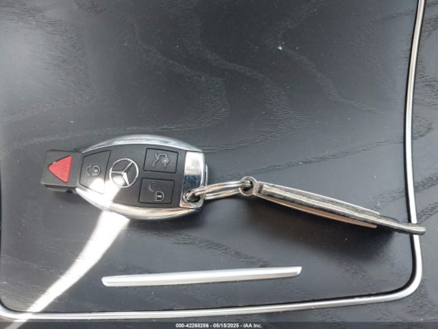 WDC0G4KBXKF665466 Mercedes-Benz m274