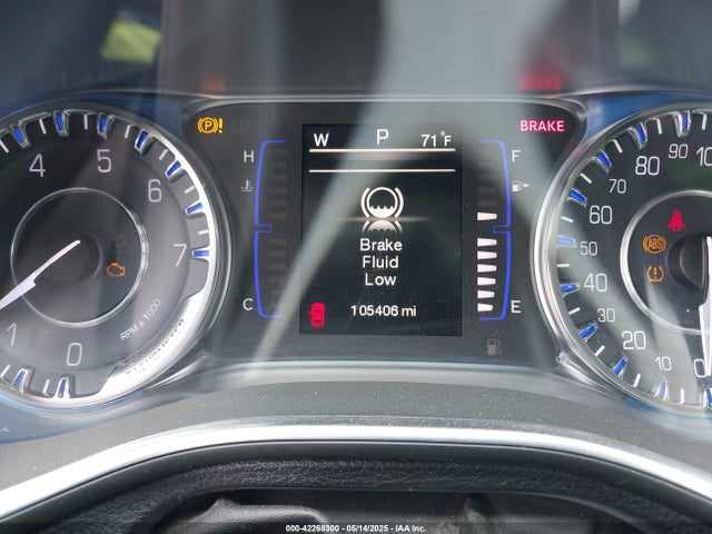 Chrysler 200 Limited 2015 1C3CCCAB0FN740945 Image 12