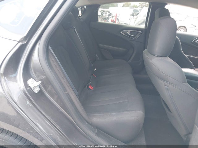 Chrysler 200 Limited 2015 1C3CCCAB0FN740945 Image 8