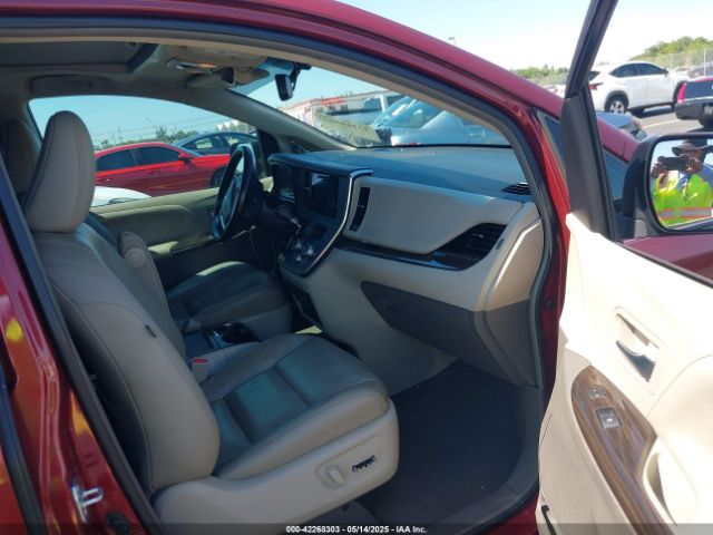 2016 TOYOTA SIENNA 5TDYK3DCXGS710792 Photo 4
