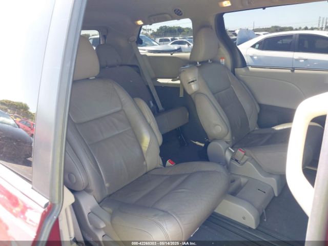 2016 TOYOTA SIENNA 5TDYK3DCXGS710792 Photo 7