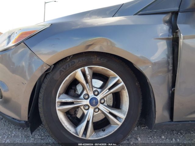 1FADP3K2XEL312903 Ford FOCUS SE