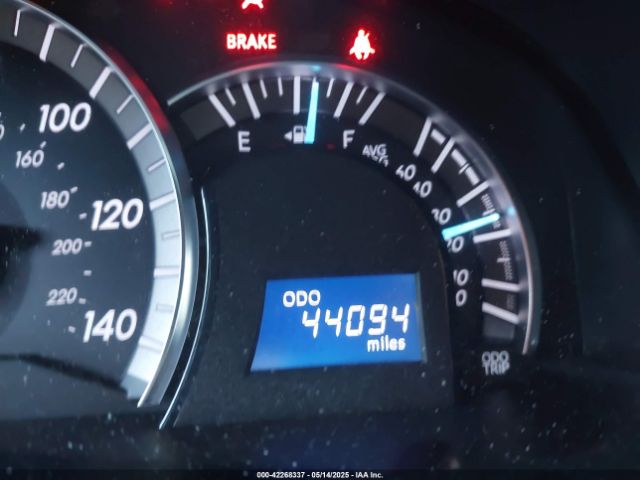 4T1BF1FK1EU422702 Toyota CAMRY SE