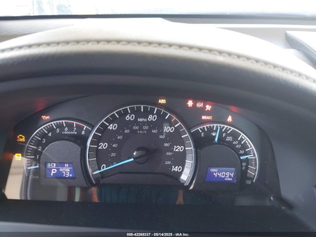 4T1BF1FK1EU422702 Toyota CAMRY SE