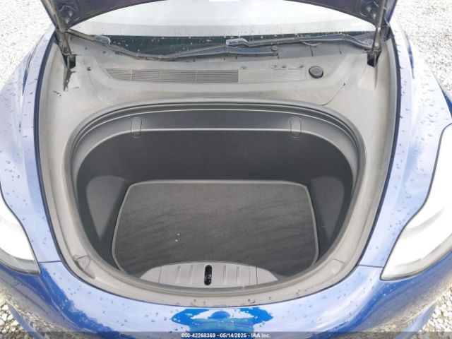 5YJ3E1EBXJF092025 Tesla Model 3 Long Range/performance