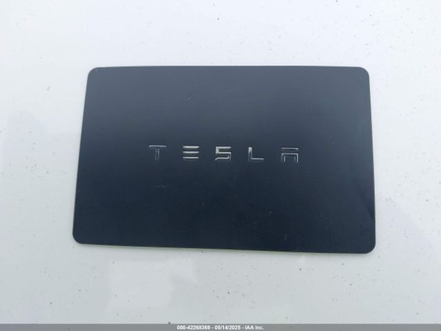 5YJ3E1EBXJF092025 Tesla Model 3 Long Range/performance