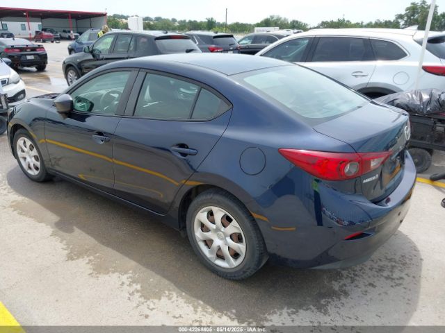 3MZBN1U77JM165952 Mazda Mazda3 Sport