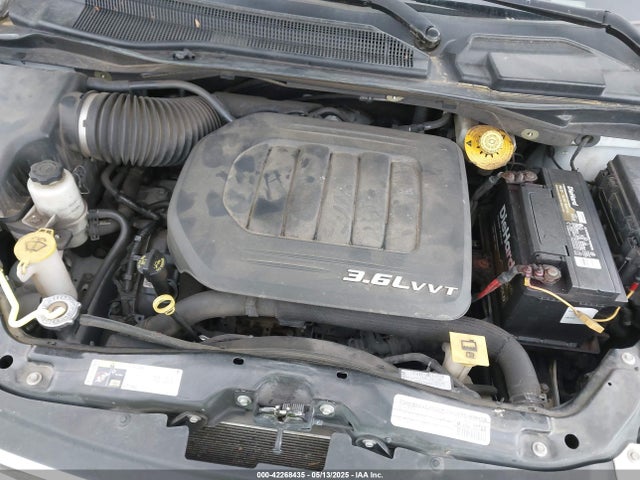 2C4RC1BG2FR609121 Chrysler Town & Country Touring