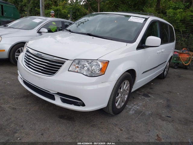 2C4RC1BG2FR609121 Chrysler Town & Country Touring