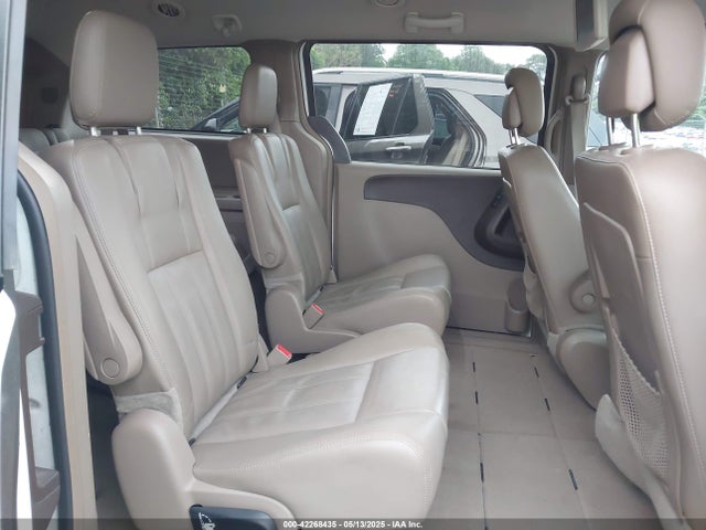 2C4RC1BG2FR609121 Chrysler Town & Country Touring