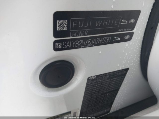 SALYB2RX6JA768739 Land Rover Range Rover Velar P250 S