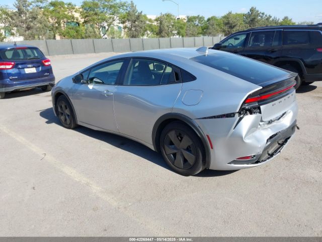 JTDACAAU8R3016221 Toyota Prius Le