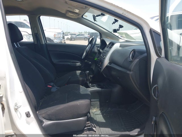 Nissan Versa Note S (sr) 2015 3N1CE2CPXFL392521 Image 5