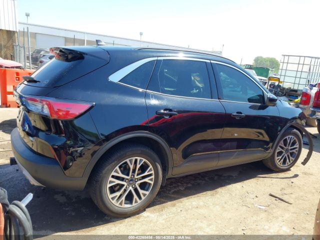 1FMCU9H91LUB86584 Ford ESCAPE SEL