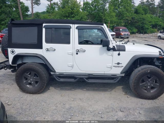 1C4BJWDG0FL568501 Jeep Wrangler Unlimited Freedom Edition