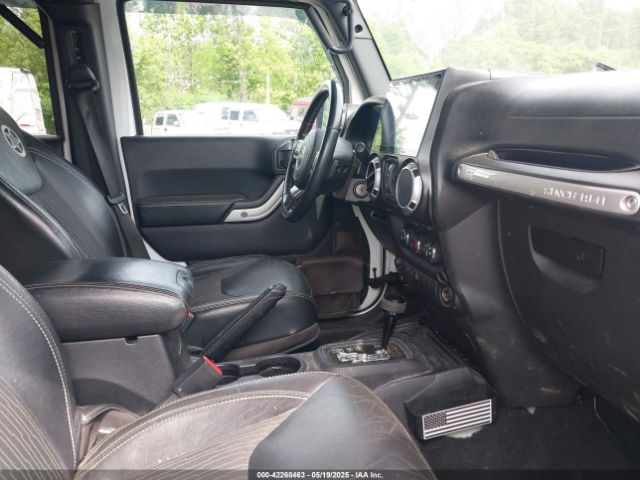 1C4BJWDG0FL568501 Jeep Wrangler Unlimited Freedom Edition