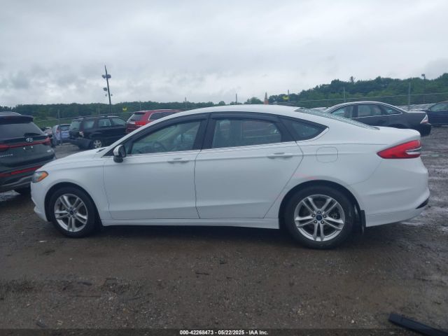 3FA6P0HD2JR174351 Ford FUSION SE