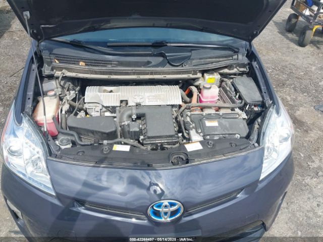 JTDKN3DUXE1816059 Toyota Prius