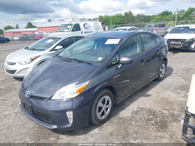 JTDKN3DUXE1816059 Toyota Prius