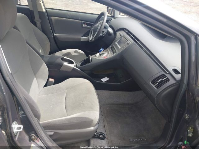 JTDKN3DUXE1816059 Toyota Prius