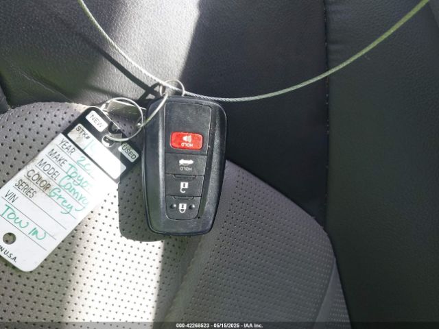 4T1B21HK6JU005868 Toyota Camry Hybrid Xle