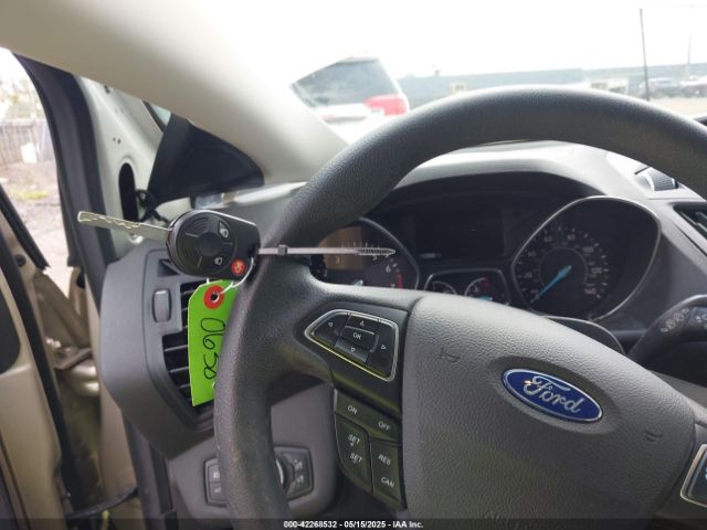 1FMCU0GD1JUB40638 Ford ESCAPE SE