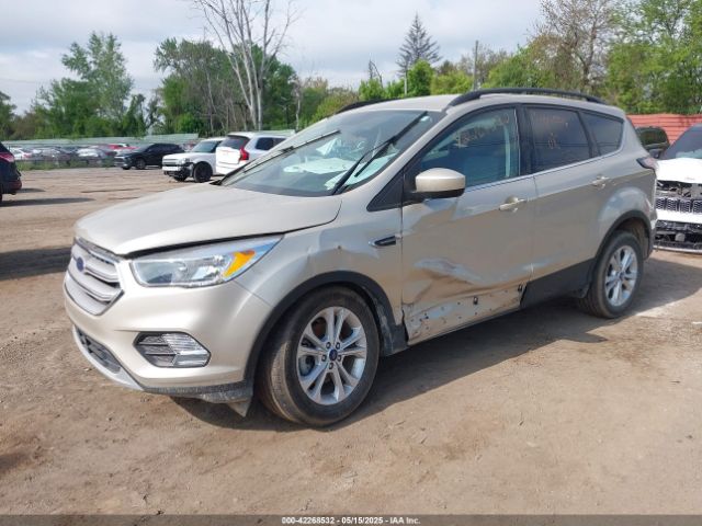 1FMCU0GD1JUB40638 Ford ESCAPE SE