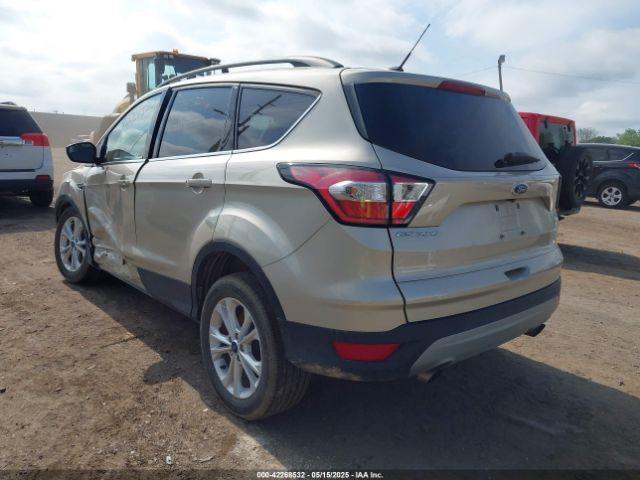 1FMCU0GD1JUB40638 Ford ESCAPE SE