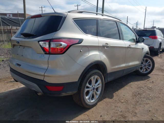 1FMCU0GD1JUB40638 Ford ESCAPE SE