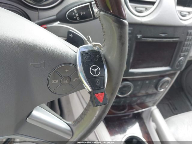 2011 MERCEDES-BENZ GL 550 4JGBF8GE2BA656815 Photo 10