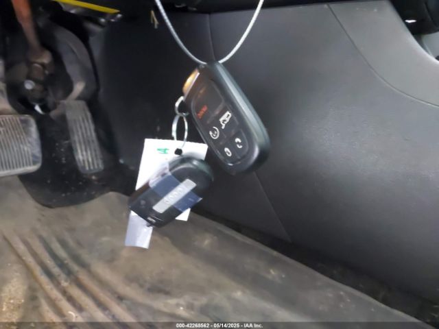 1C4PJMBS4EW241159 Jeep 2014