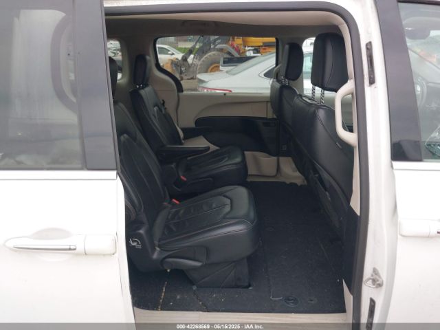 2C4RC1BG2LR285406 Chrysler Pacifica Touring L