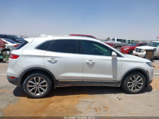 5LMCJ2C92GUJ08650 Lincoln MKC SELECT