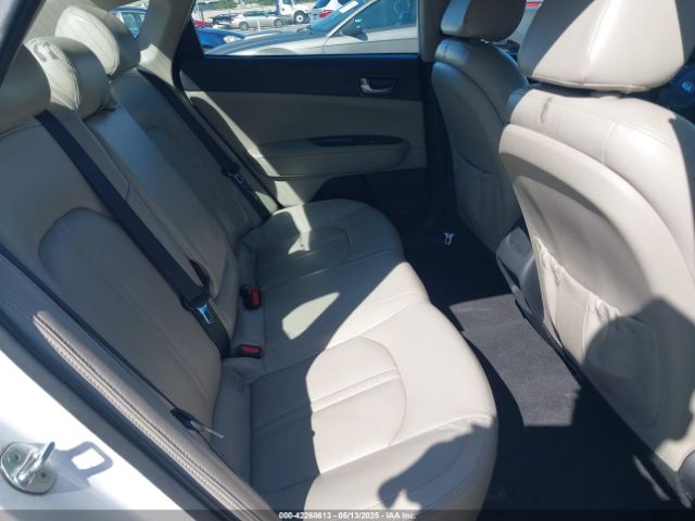 5XXGT4L34HG128304 KIA Optima Lx