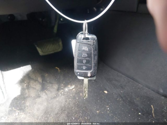 5NPLL4AG0MH034844 Hyundai ELANTRA SE
