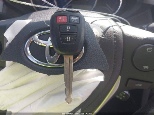 2T1BURHE3FC363621 Toyota COROLLA LE