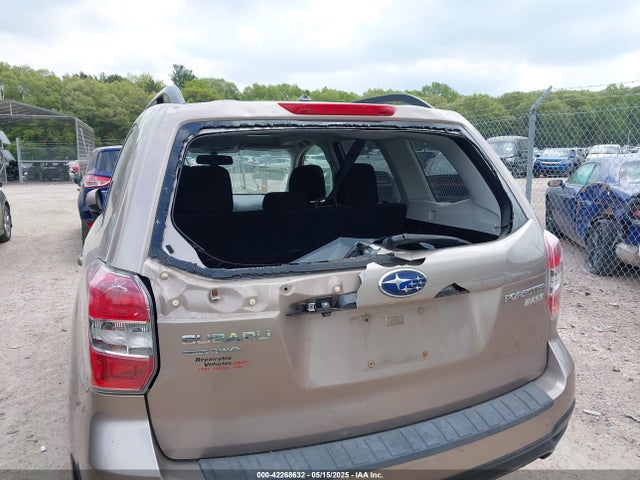 Subaru Forester 2.5i Premium 2014 JF2SJAEC2EH412588 Image 17