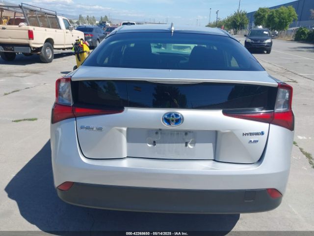 JTDKARFU0K3098310 Toyota Prius L Eco