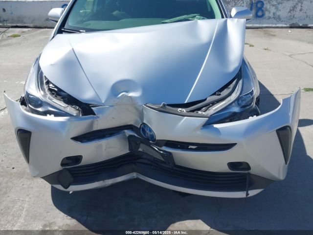 JTDKARFU0K3098310 Toyota Prius L Eco